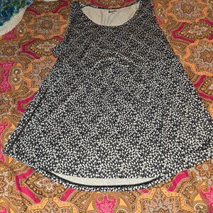 Land's End Sleeveless Sport top